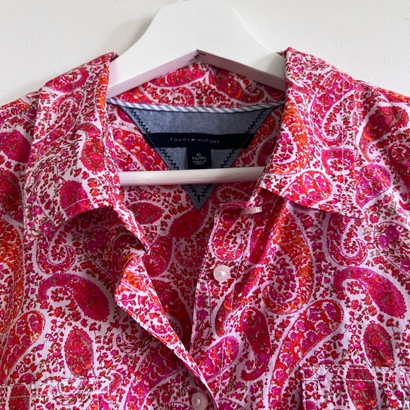 Tommy Hilfiger Women's Blouse Size XL Red/Pink Floral Classic Fit Long Sleeve - Picture 3 of 4